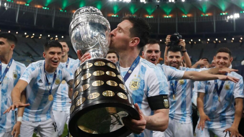 La Selección Argentina se prepara para revalidad el título obtenido en 2021. (Gentileza El Gráfico)
